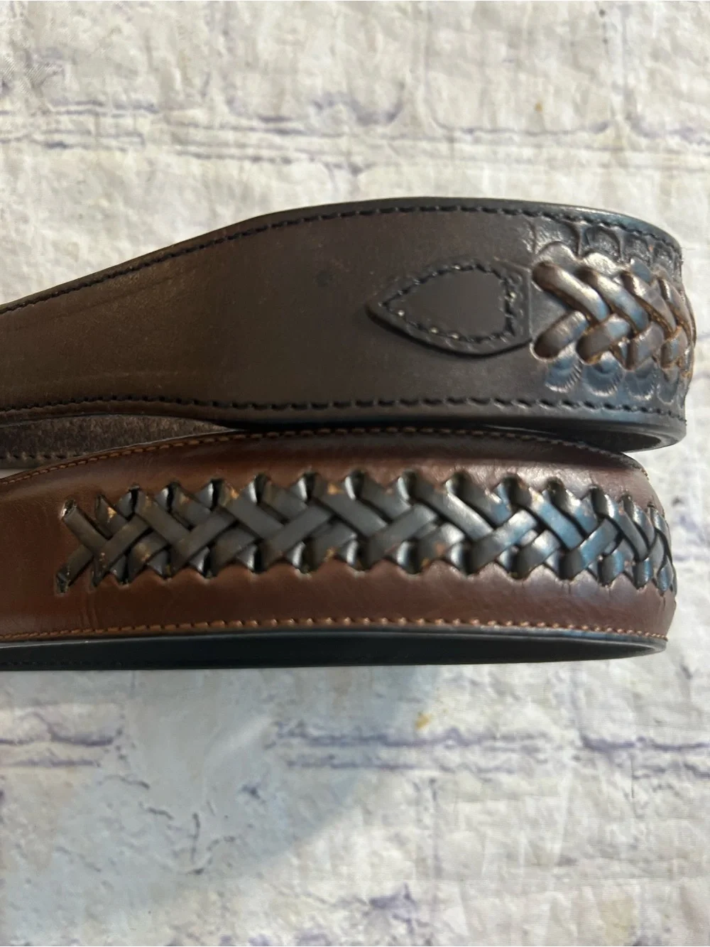 COLUMBIA REVERSIBLE BRAIDED DETAIL LEATHER 38 BELT & WESTERN LEATHER BRAIDED BEL